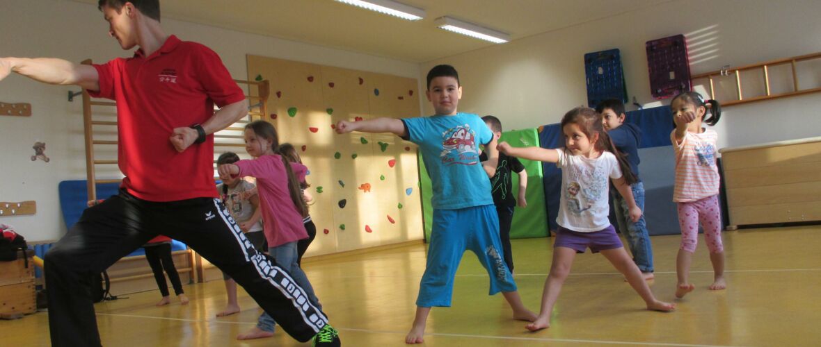 KG Augarten: Karate mit Emanuel Riedmann KG Augarten: Karate mit Emanuel Riedmann