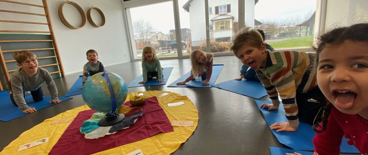 KIGA Brändle: Die Yogis sind los! KIGA Brändle: Die Yogis sind los!