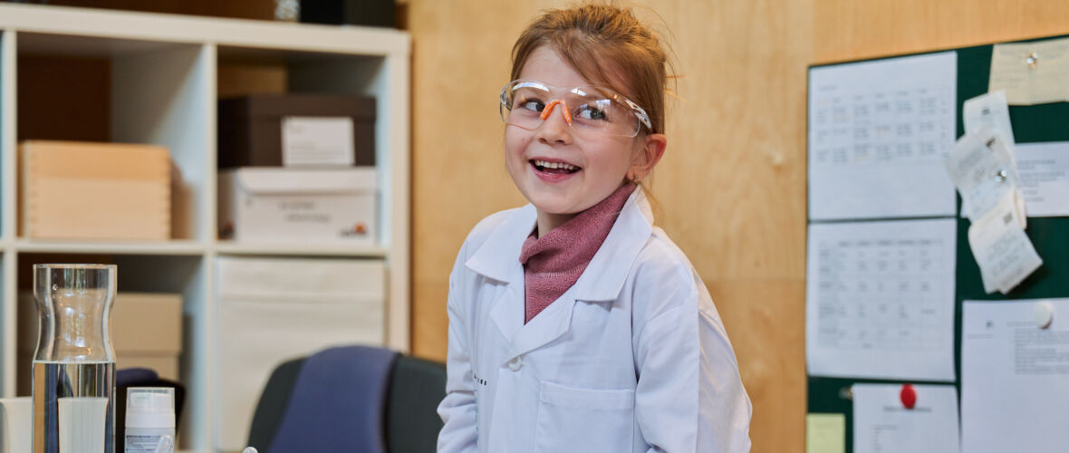 20221124_MINT KIGA Rosenlächer(c)Miro Kuzmanovic (7)