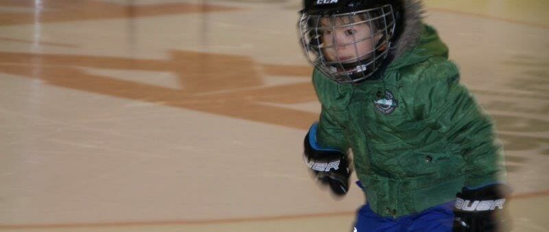 KIGA Wiesenrain: Auf schnellen Kufen unterwegs KIGA Wiesenrain: Auf schnellen Kufen unterwegs