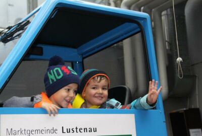 KIGA Wiesenrain: Auf schnellen Kufen unterwegs KIGA Wiesenrain: Auf schnellen Kufen unterwegs