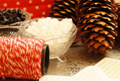 Geschenkanhänge aus Bügelperlen Geschenkanhänge aus Bügelperlen