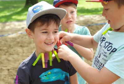 Riedkindergarten sucht nach Biberspuren