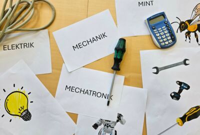 Ausbildungsmesse bei Blum: Kinder entdecken die Welt der Technik