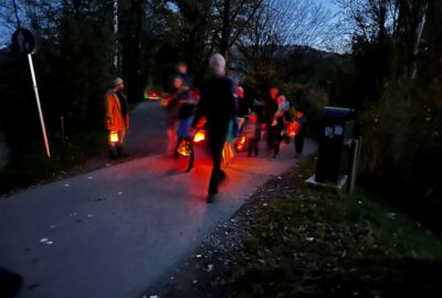 KIGA Am Engelbach: Laternenfest am "Alten Rhein" KIGA Am Engelbach: Laternenfest am "Alten Rhein"