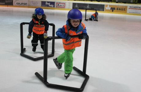 KIGA Rosenlächer: Die "flotten Libellen" sind auch im Winter sehr aktiv KIGA Rosenlächer: Die "flotten Libellen" sind auch im Winter sehr aktiv