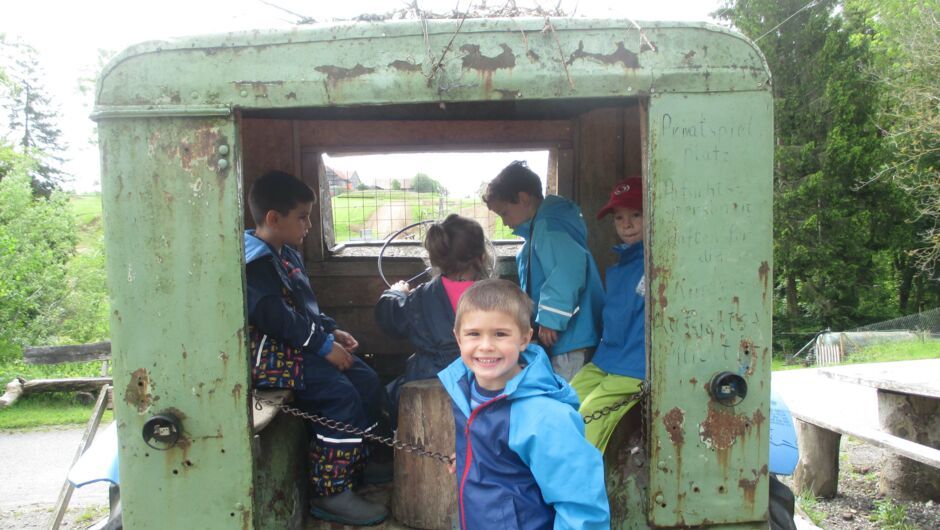 KIGA Augarten - Wir machen einen Ausflug KIGA Augarten - Wir machen einen Ausflug