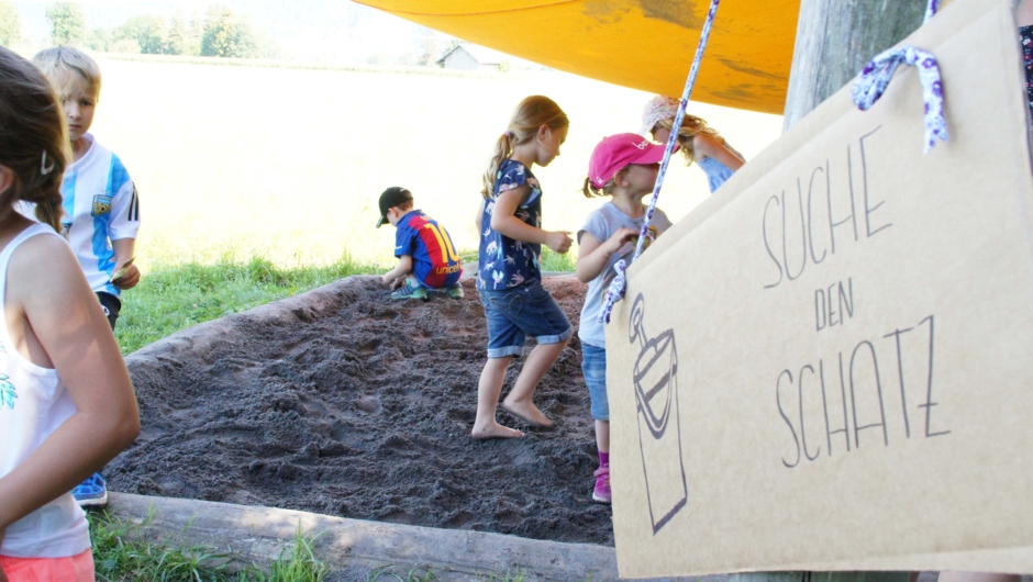 Familienzeit im Riedkindi