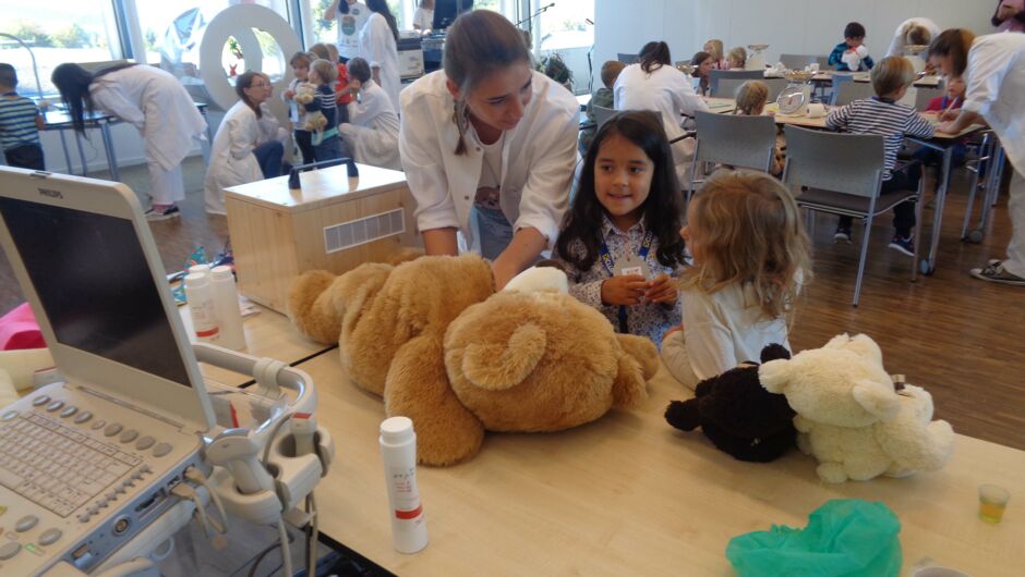 KIGA Augarten fährt zum Teddybärenkrankenhaus5 KIGA Augarten fährt zum Teddybärenkrankenhaus5
