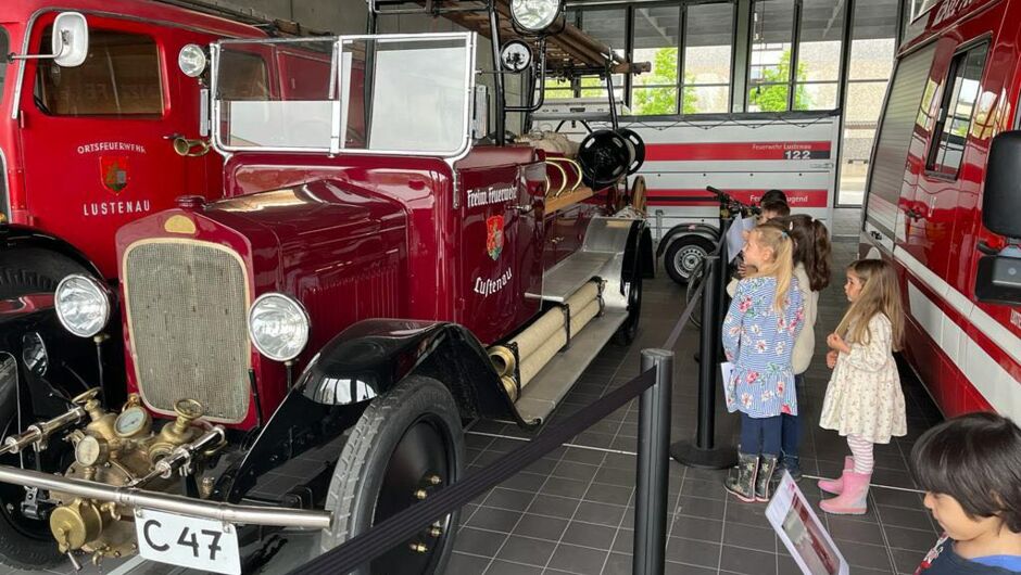 122 - Feuerwehr 122 - Feuerwehr