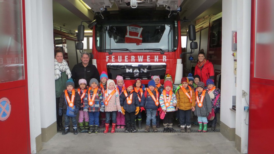 KIGA Rosenlächer bei der Feuerwehr.