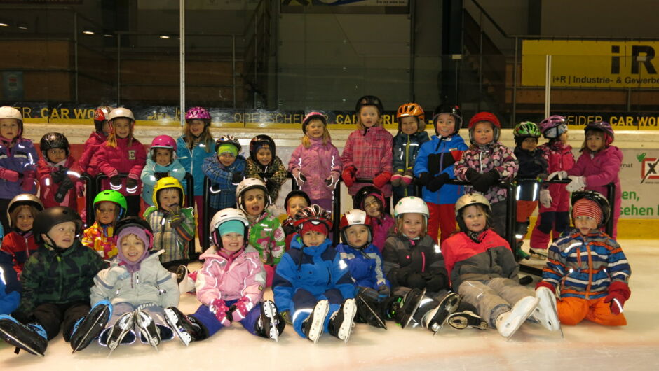 KIGA Am Schlatt beim Eislaufen KIGA Am Schlatt beim Eislaufen