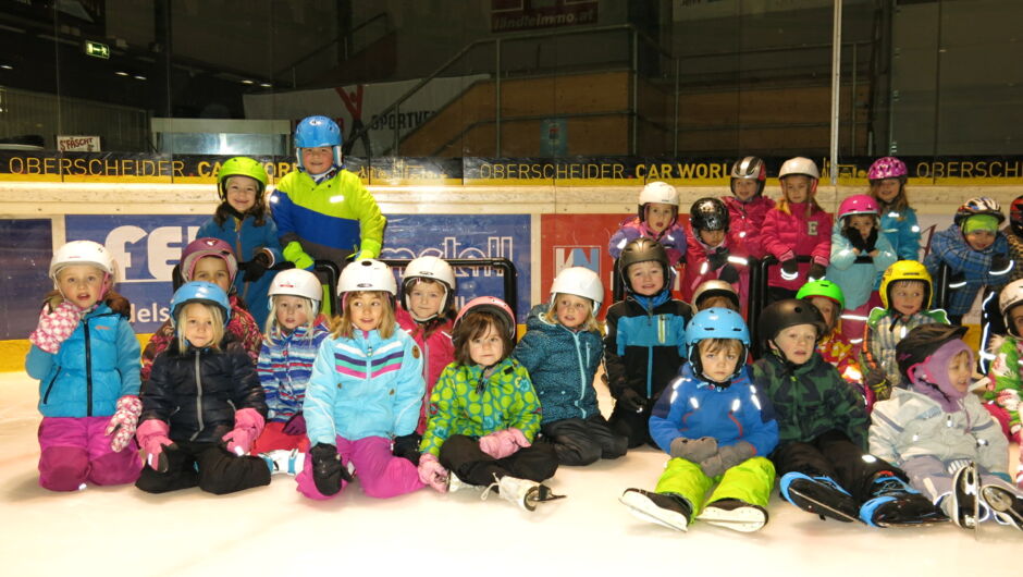 KIGA Am Schlatt beim Eislaufen KIGA Am Schlatt beim Eislaufen