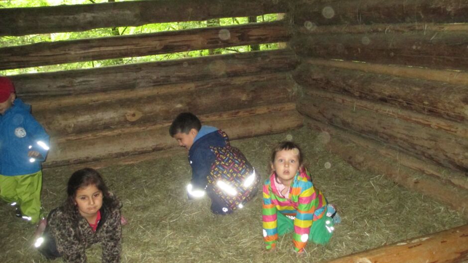 KIGA Augarten - Wir machen einen Ausflug KIGA Augarten - Wir machen einen Ausflug