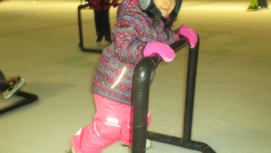 KIGA Augarten fährt Schlittschuh KIGA Augarten fährt Schlittschuh