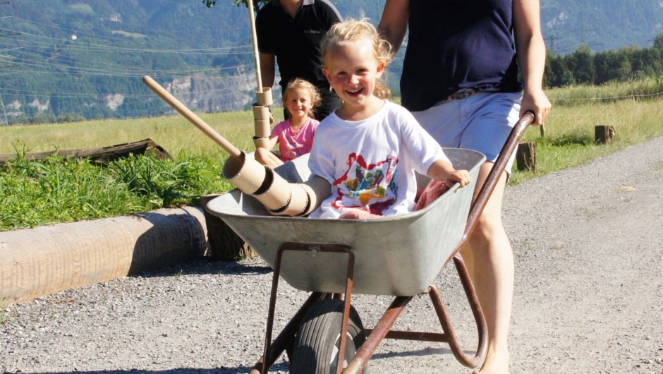 Familienzeit im Riedkindi