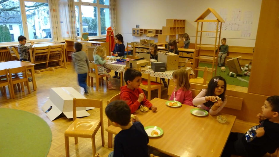 KIGA Augarten: "Spielzeugfreier Kindergarten" - ein Projekt