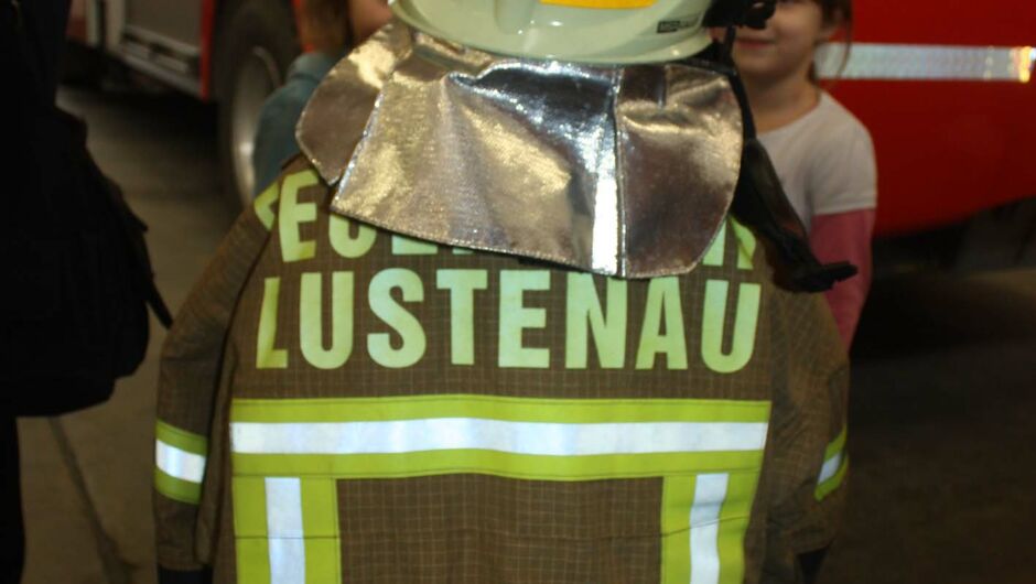 KIGA Rheindorf bei der Feuerwehr KIGA Rheindorf bei der Feuerwehr