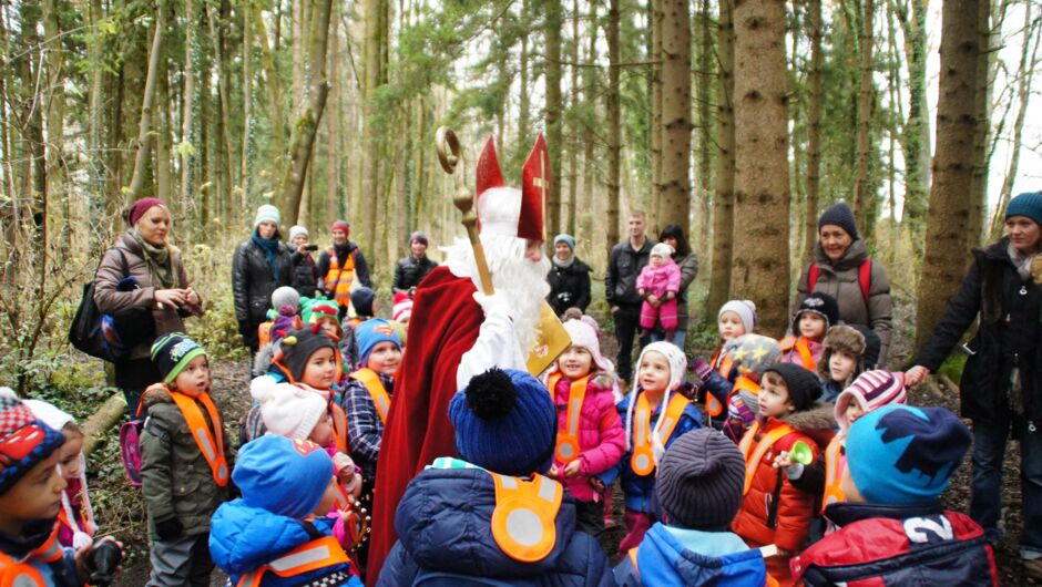 KIGA Hannes-Grabher sucht den Nikolaus KIGA Hannes-Grabher sucht den Nikolaus