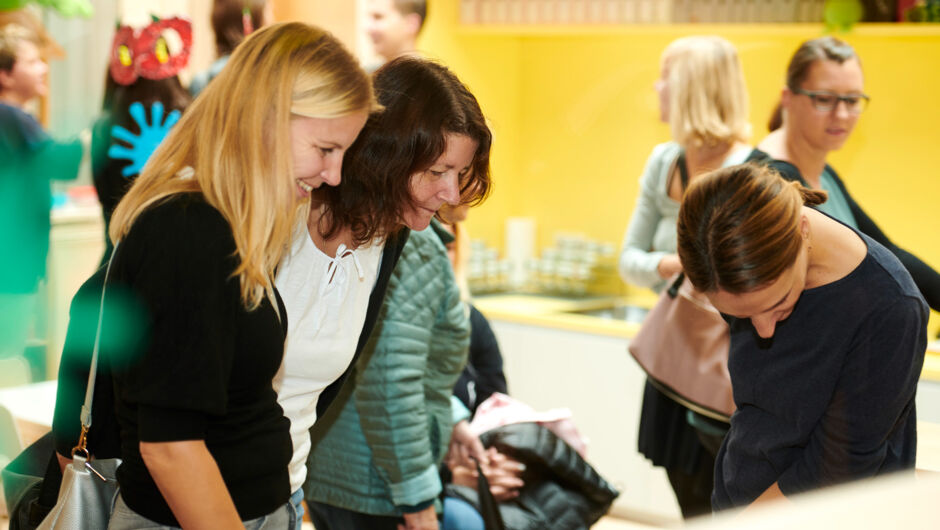 Kindi-Engelbach_Eroeffnung_©Marcel Hagen (84) Kindi-Engelbach_Eroeffnung_©Marcel Hagen (84)