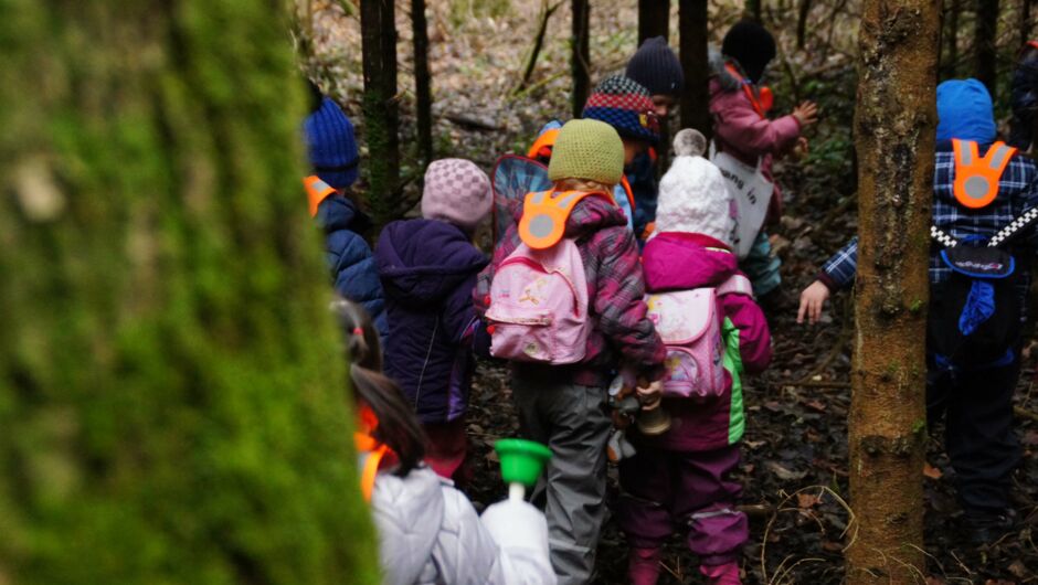 KIGA Hannes-Grabher sucht den Nikolaus KIGA Hannes-Grabher sucht den Nikolaus
