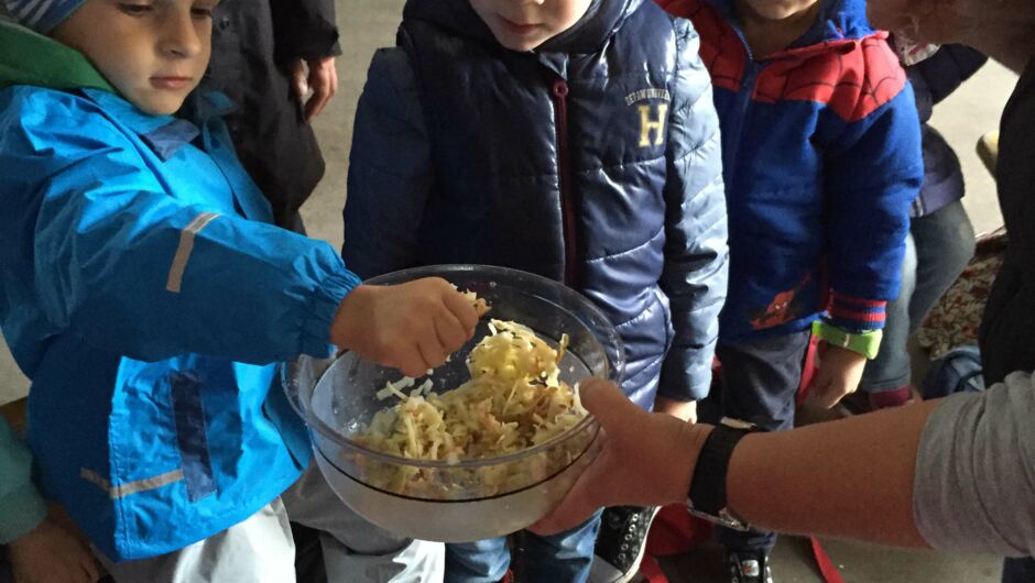 KIGA Wiesenrain: Mostsaison ist eröffnet! KIGA Wiesenrain: Mostsaison ist eröffnet!